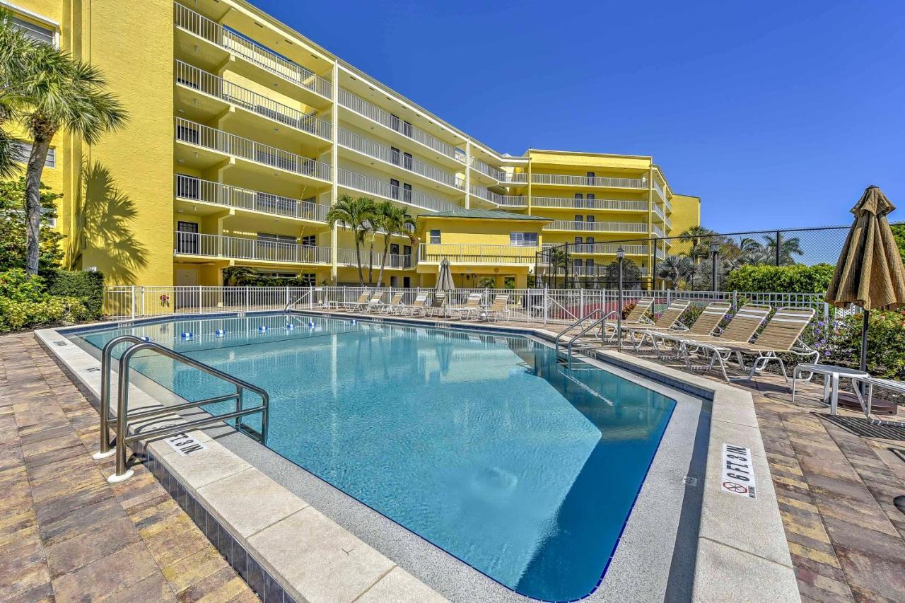 With Patio Steps To Access * Marco Island