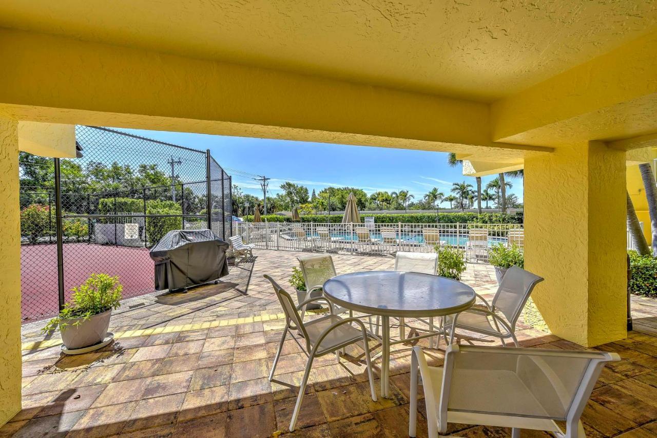 With Patio Steps To Access * Marco Island